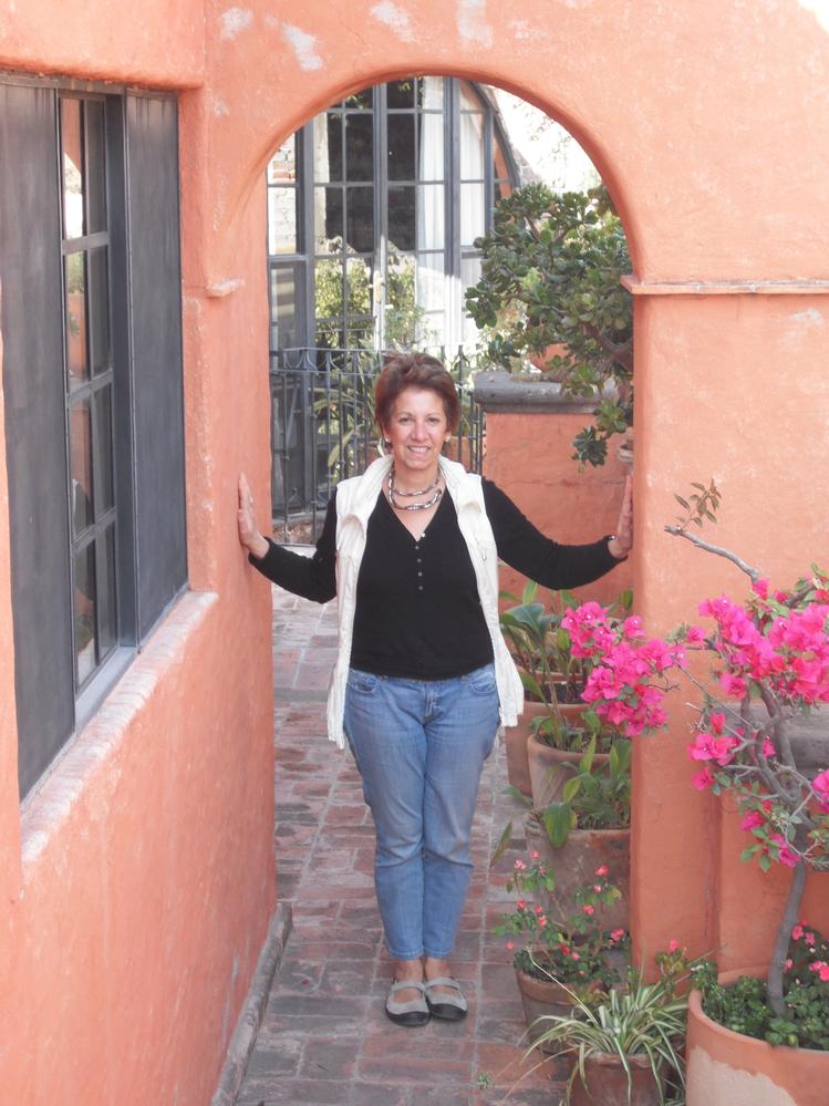 Professor Isa Orvieto
